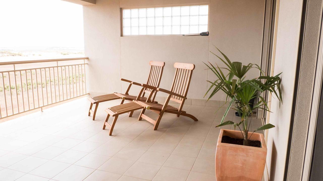 والارو Rezare House Bed & Breakfast المظهر الخارجي الصورة